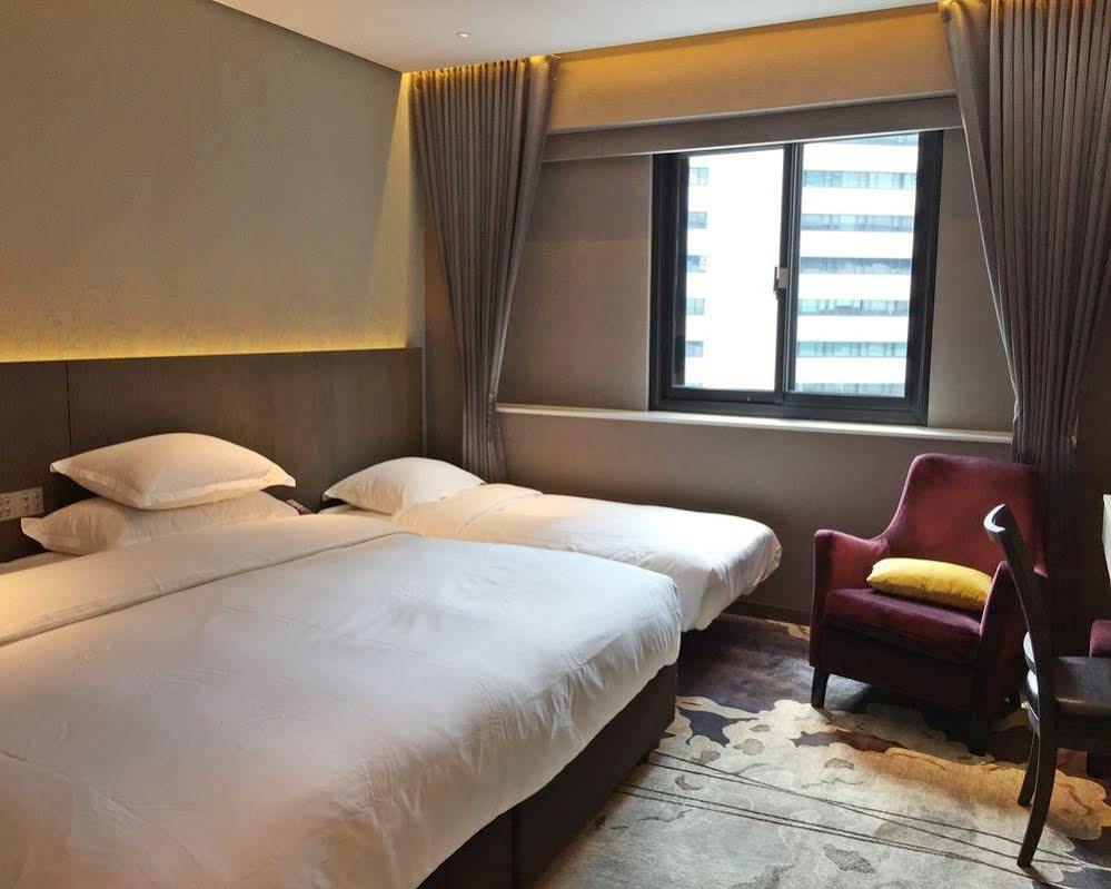 Brother Hotel Тайбей Екстер'єр фото